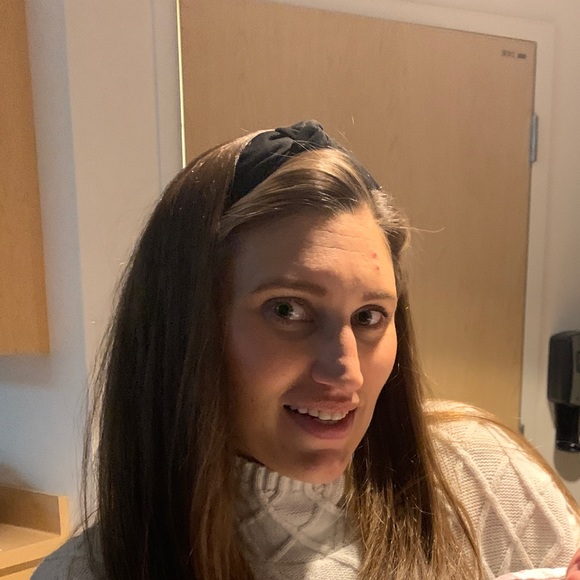 Meet your Posher, Brenna - Picture 1 of 1